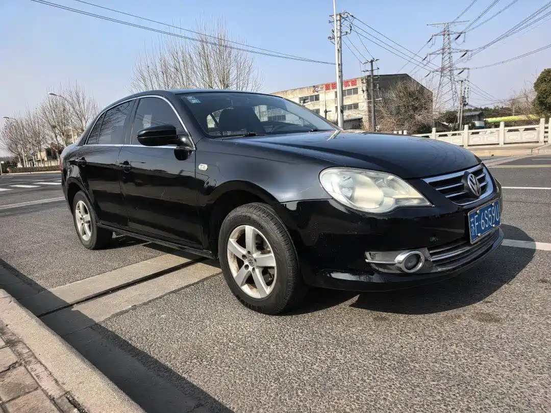 Volkswagen Bora 2011 1.6L Automatic Comfort фото 3