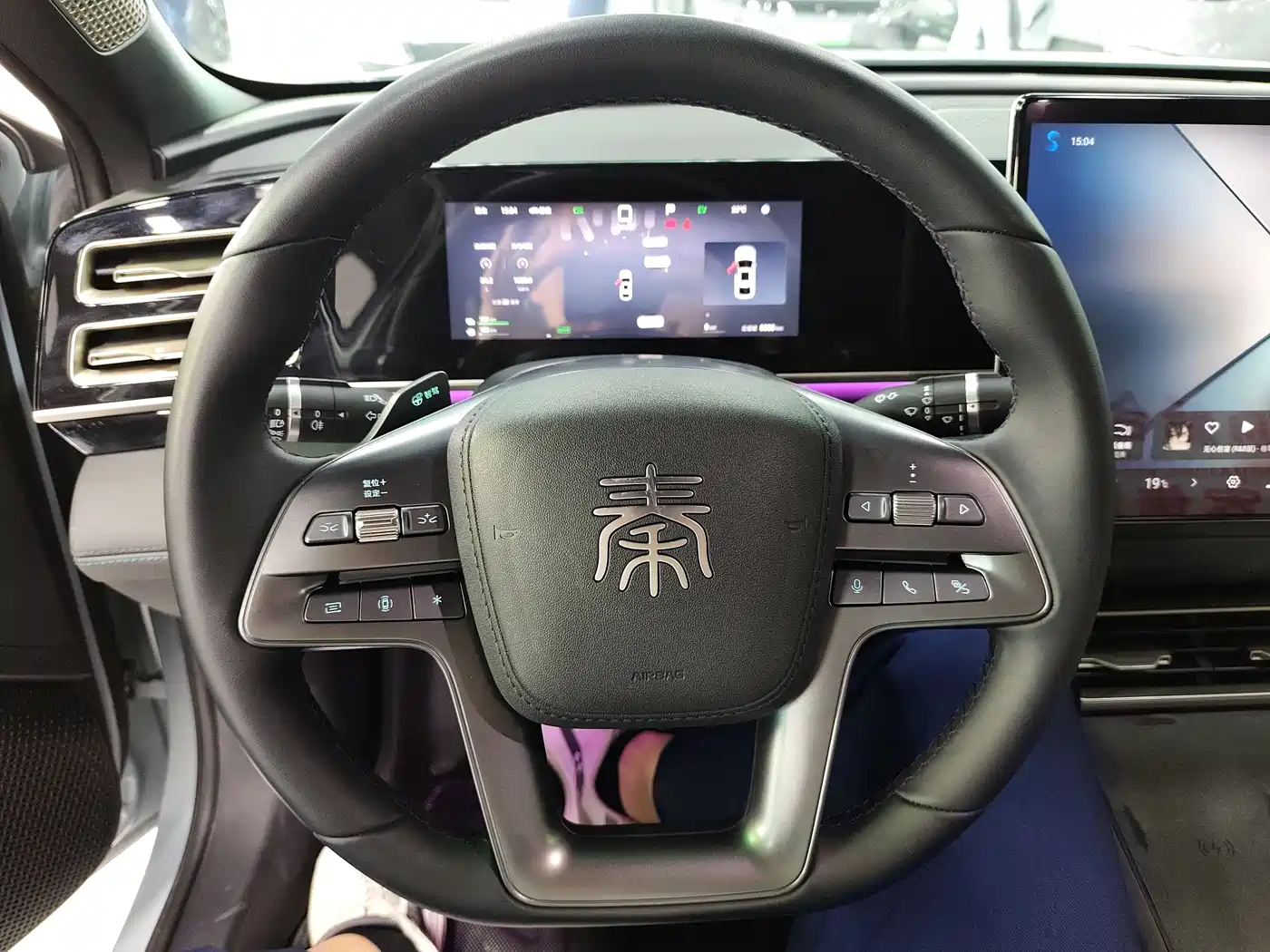 BYD Qin L 2025 DM-i Smart Drive Edition 120KM Excellence Type фото 10