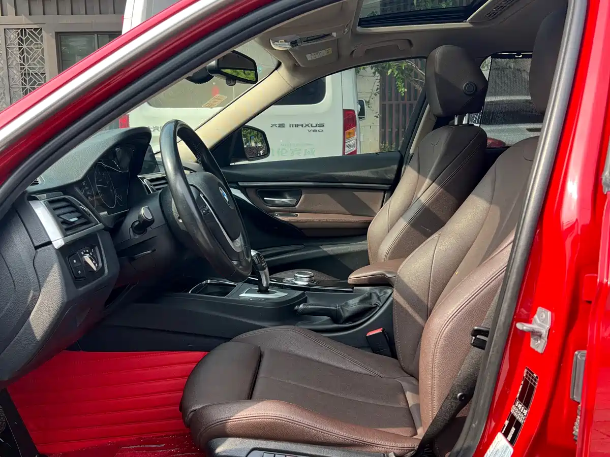 BMW 3 Series 2019 320Li Fashion Type фото 6