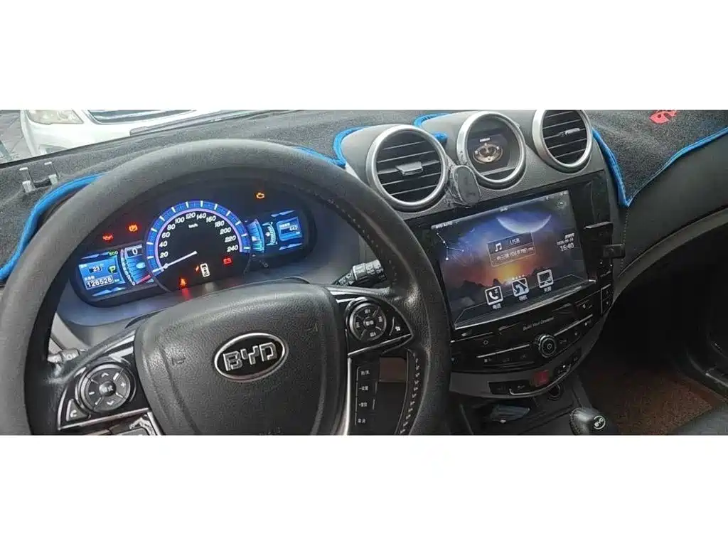 BYD S7 2014 2015 2.0T Automatic Premium