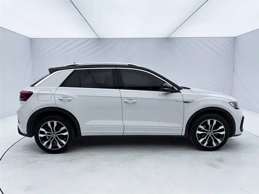Volkswagen T-ROC 2021 Facelift 280TSI DSG 2WD R-Line Pro Smart Connect Edition фото 9
