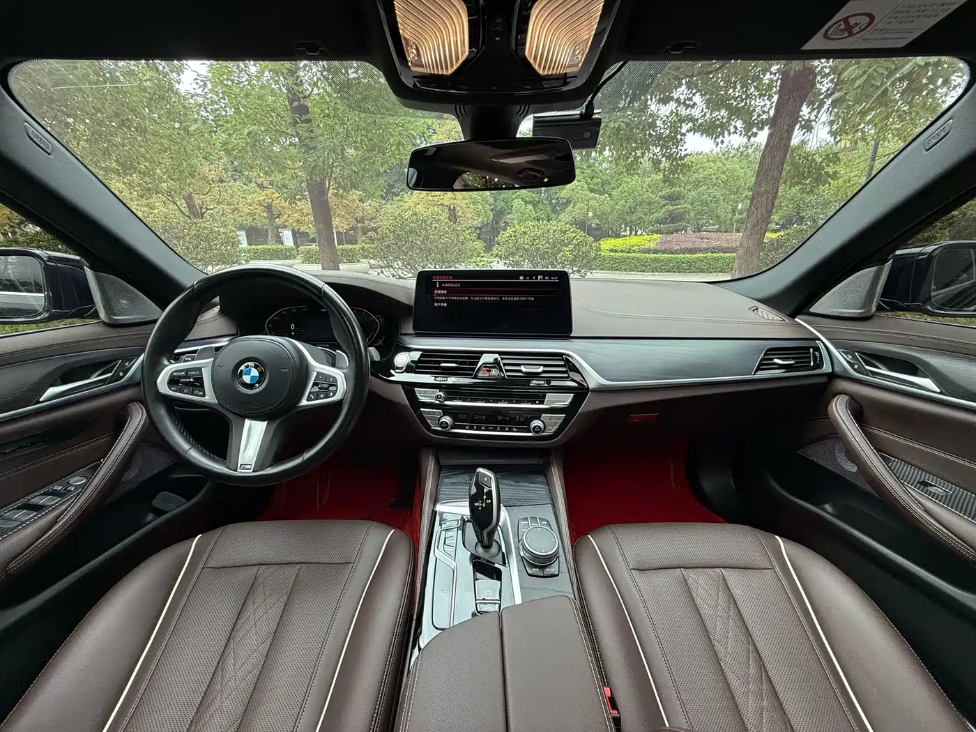 BMW 5 Series 2022 530Li Leading M Sport Package фото 11