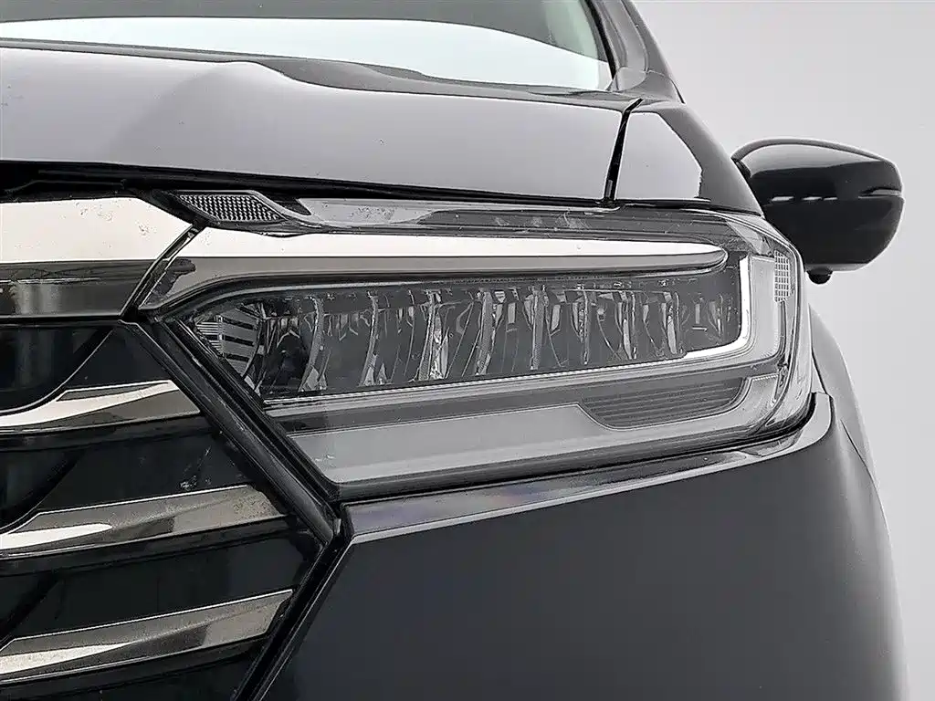 Honda Odyssey 2022 2.0L e:HEV Sharp·Enjoyment Edition фото 7