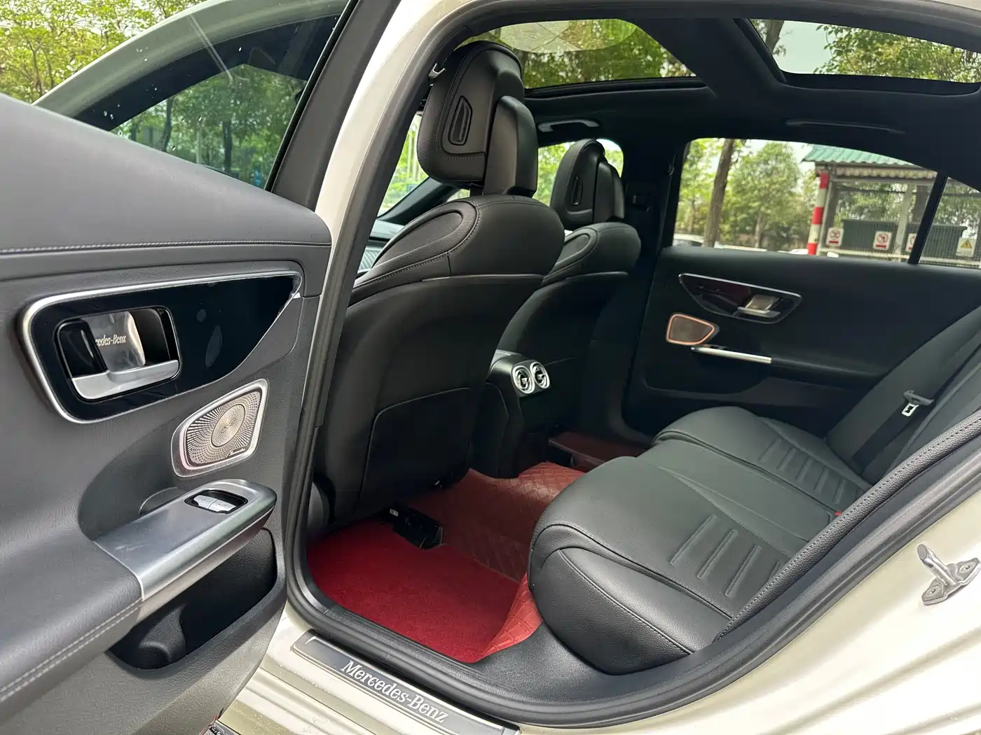 Mercedes-Benz C-Class 2023 Facelift C 260 L Sport Edition фото 10