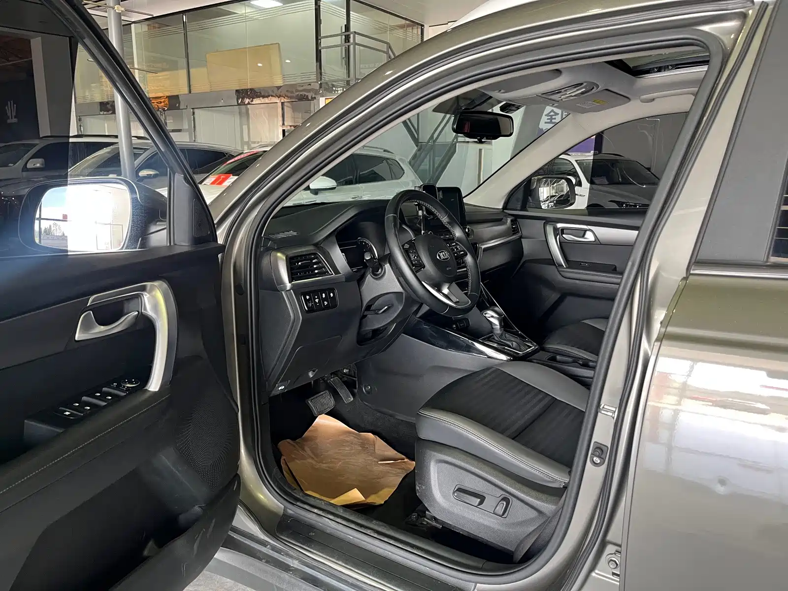 Фото 6 - Kia Sportage