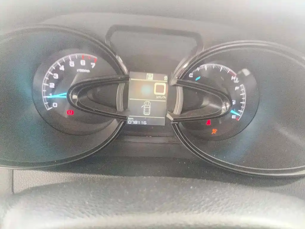 Dongfeng Aeolus Dongfeng Fengshen AX7 2015 2015 2.0L Automatic Smart Ease