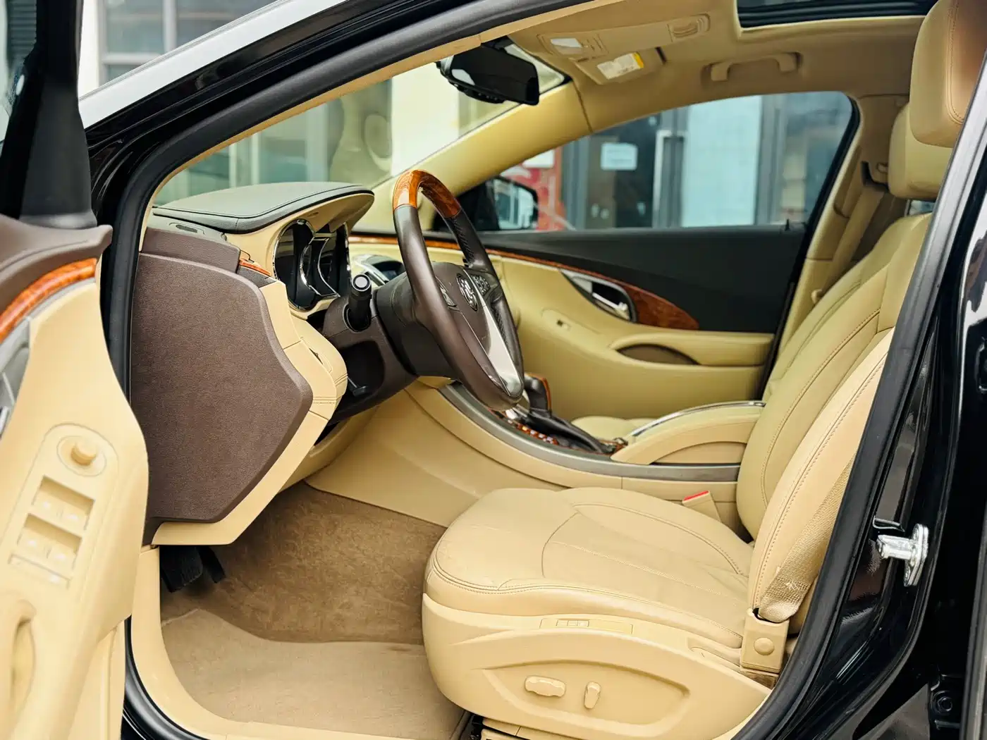 Buick LaCrosse 2012 2.4L SIDI Premium Edition фото 11