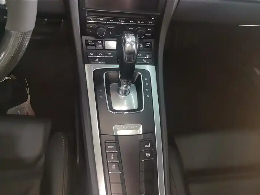 Porsche Cayman 2013 Cayman 2.7L фото 16