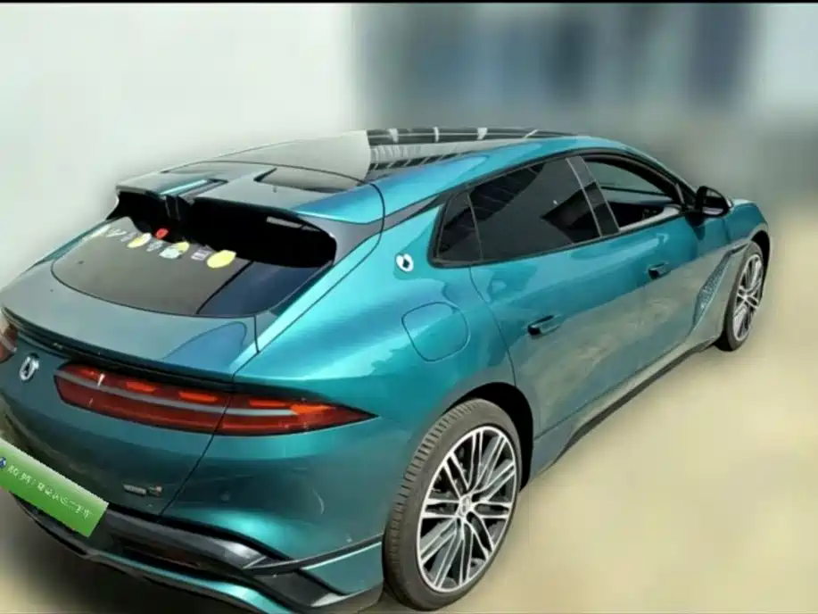 Denza Z9GT 2026 2026 Model Yi San Fang Flash Charge Performance Edition