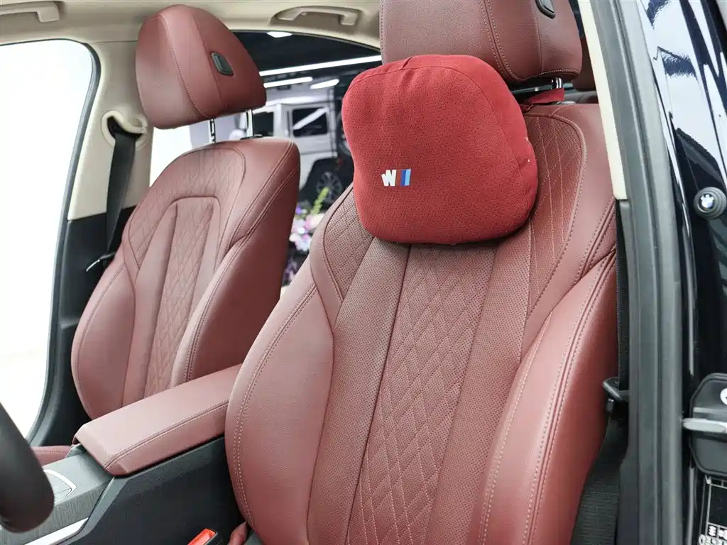 BMW 3 Series 2024 325i M Sport Package фото 3