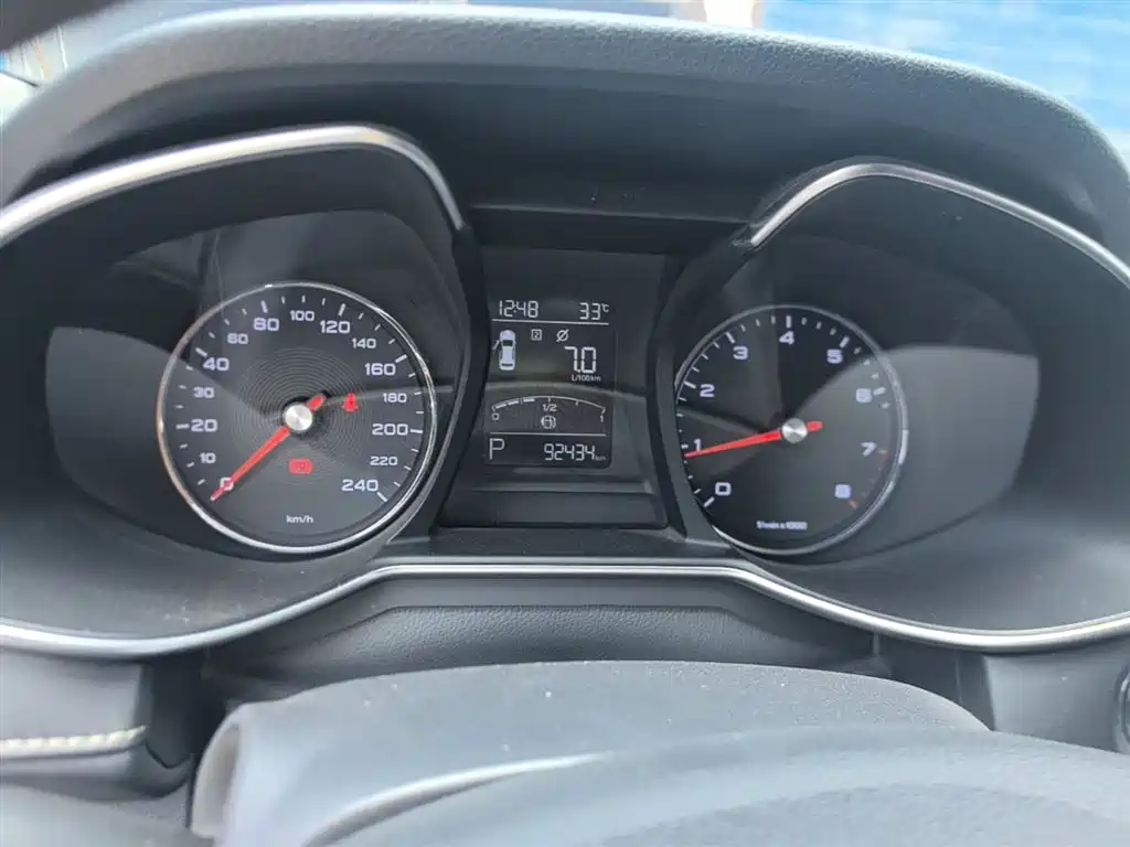 MG MG6 2018 2017 20T Automatic Luxury Smart Connect Version (China V)