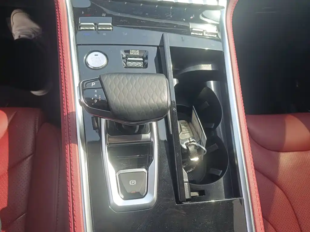 Changan CS85 2020 2019 1.5T DCT Dynamic Edition China VI