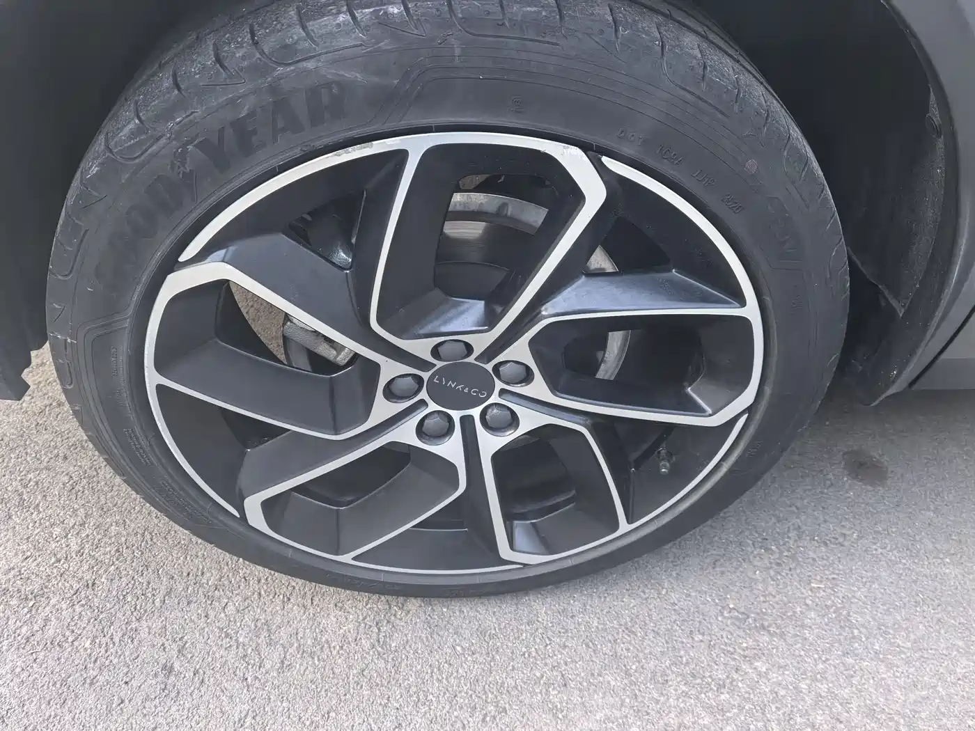 Lynk & Co 05 2020 2.0TD 2WD Shine Plus фото 14