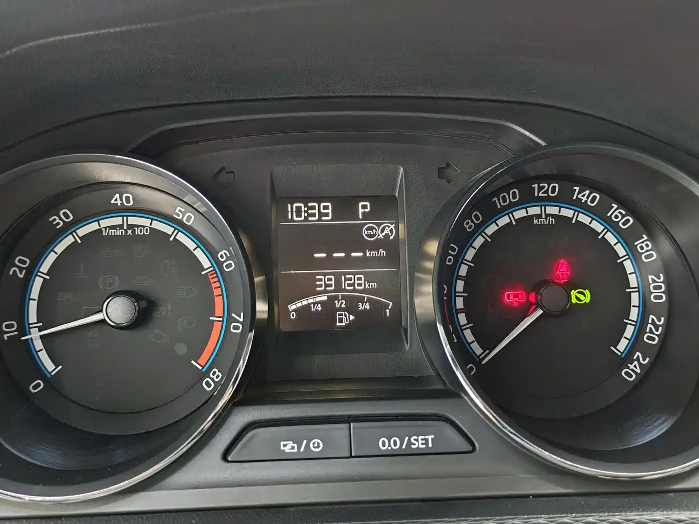 Škoda Kamiq 2020 Model 1.5L Automatic Comfort фото 13