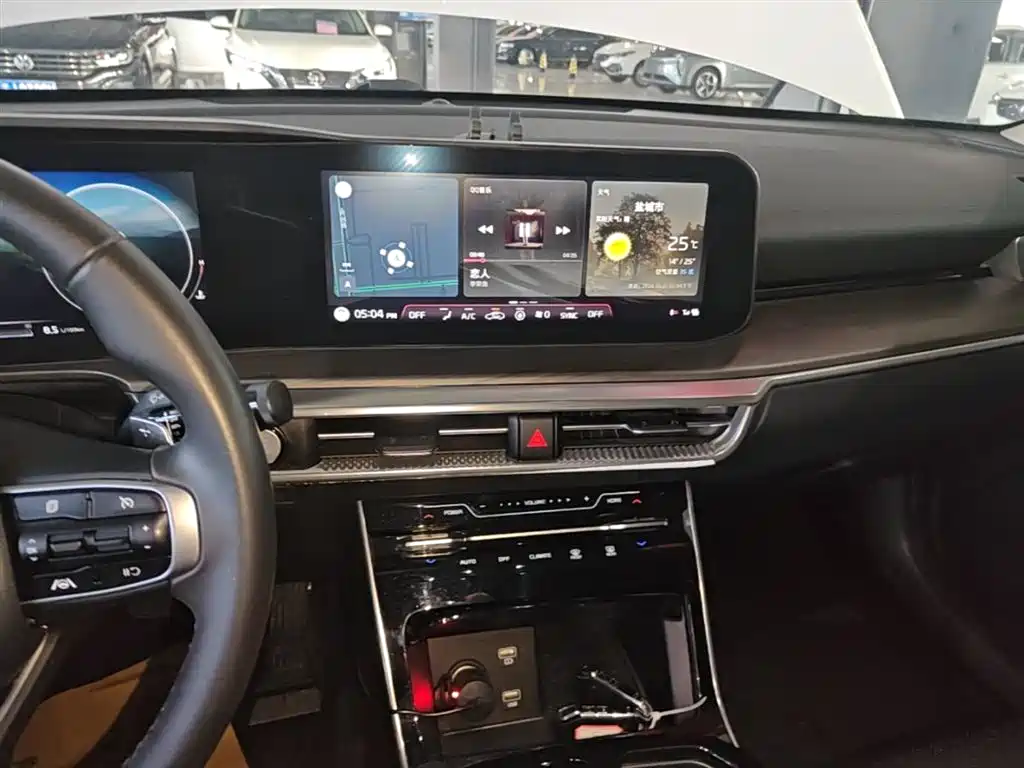 Kia K5 2020 270T CVVD Luxury Edition фото 13