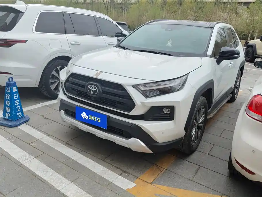 TOYOTA RAV4 RONGFANG