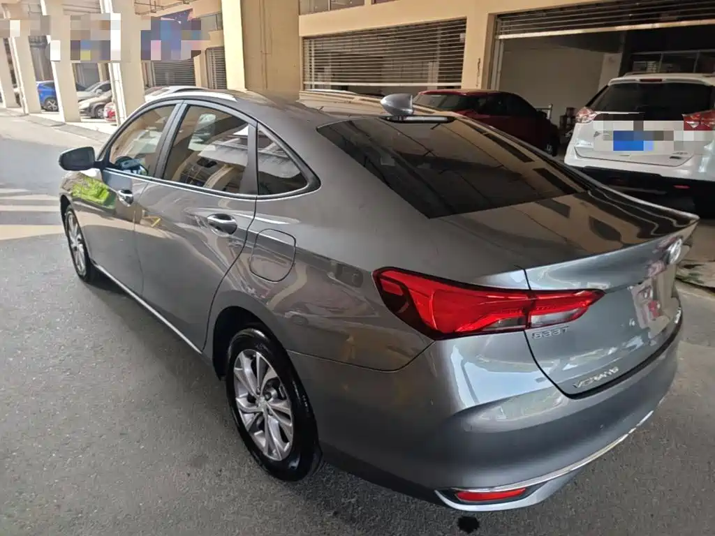 Фото 5 - Buick Verano