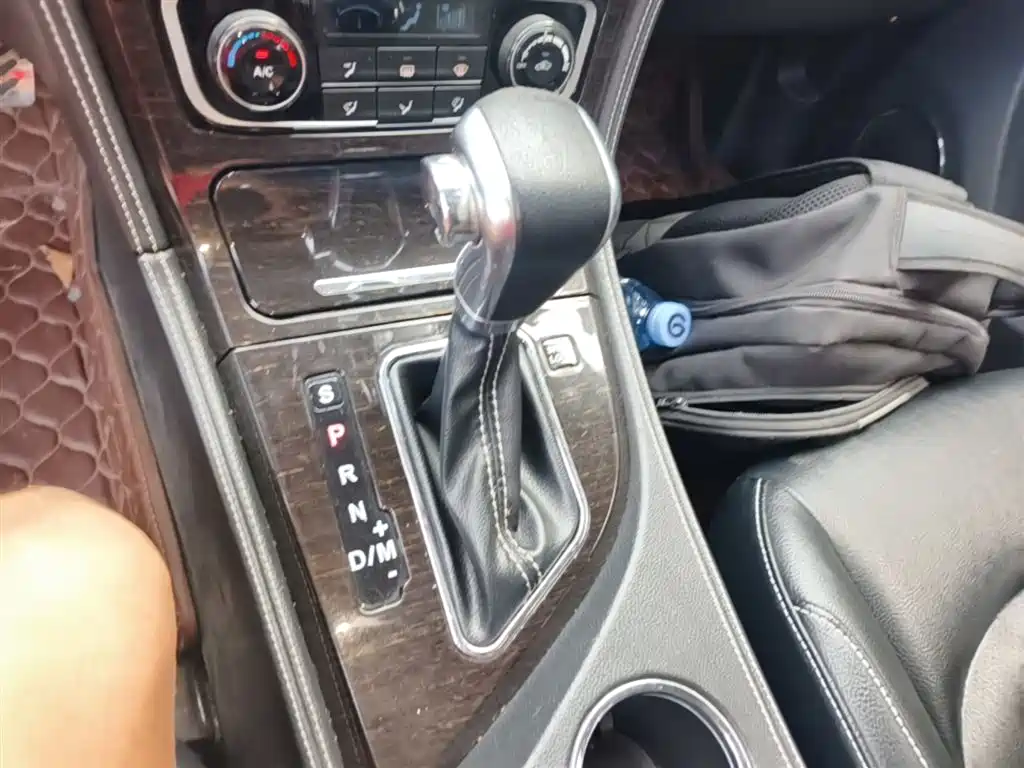 Zotye T600 2015 2015 2.0T DCT Luxury