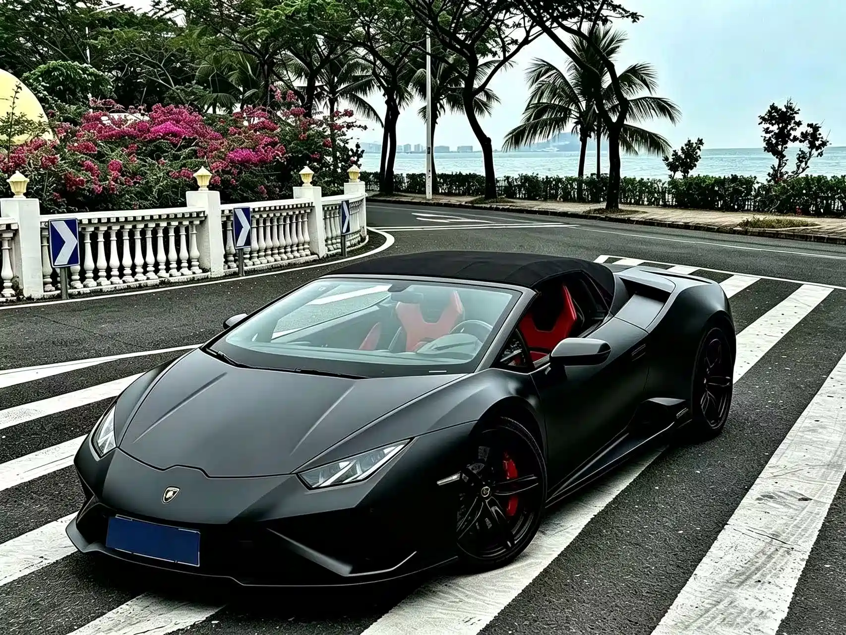 Фото 1 - Lamborghini Huracán