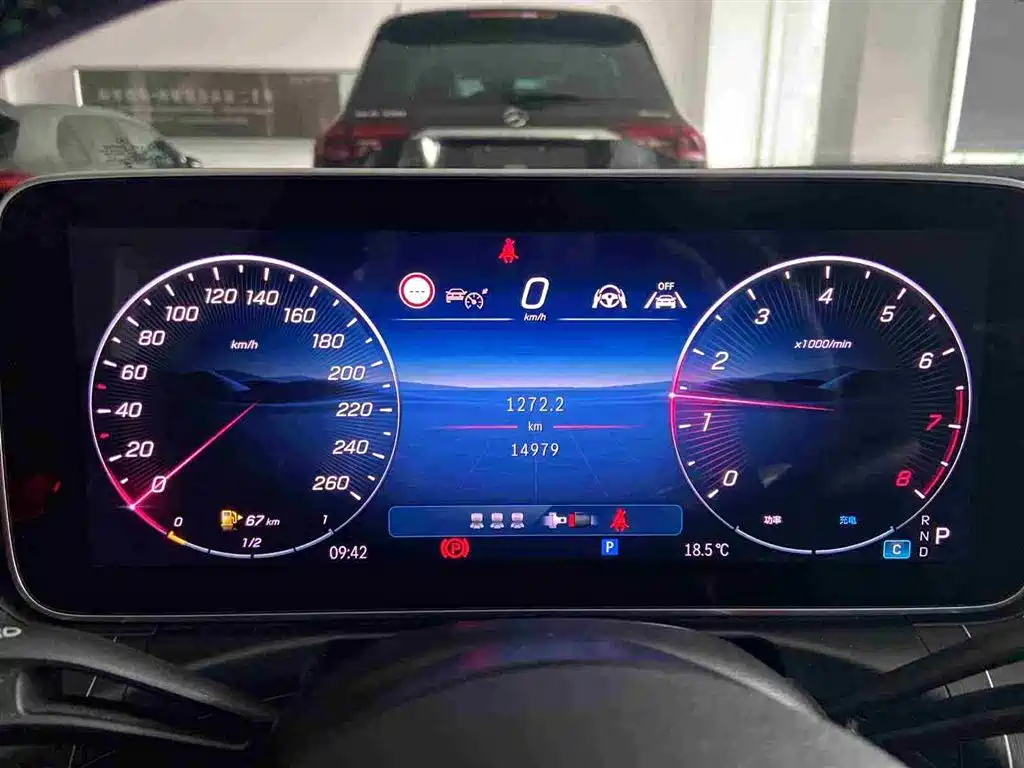 Mercedes-Benz C-Class 2024 C 260 L Night Edition Sport фото 8