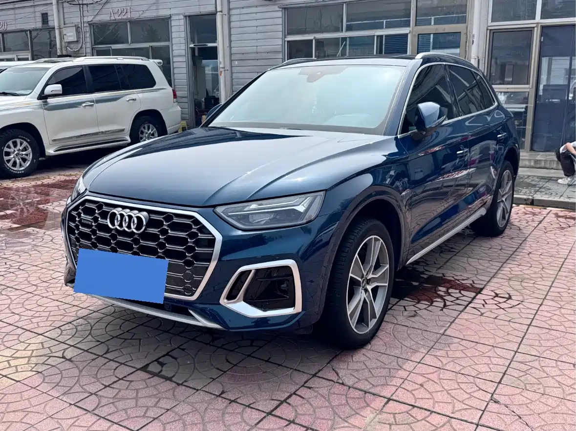 Audi Q5L 2023 45T Luxury Dynamic