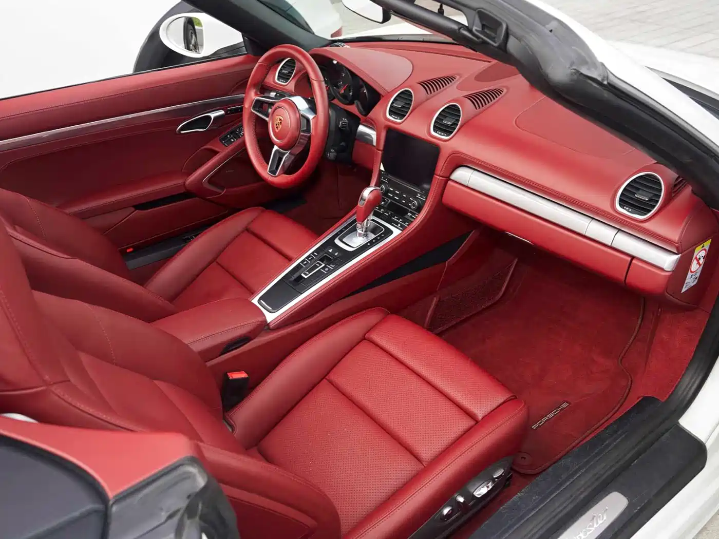 Porsche 718 2018 Boxster 2.0T фото 9