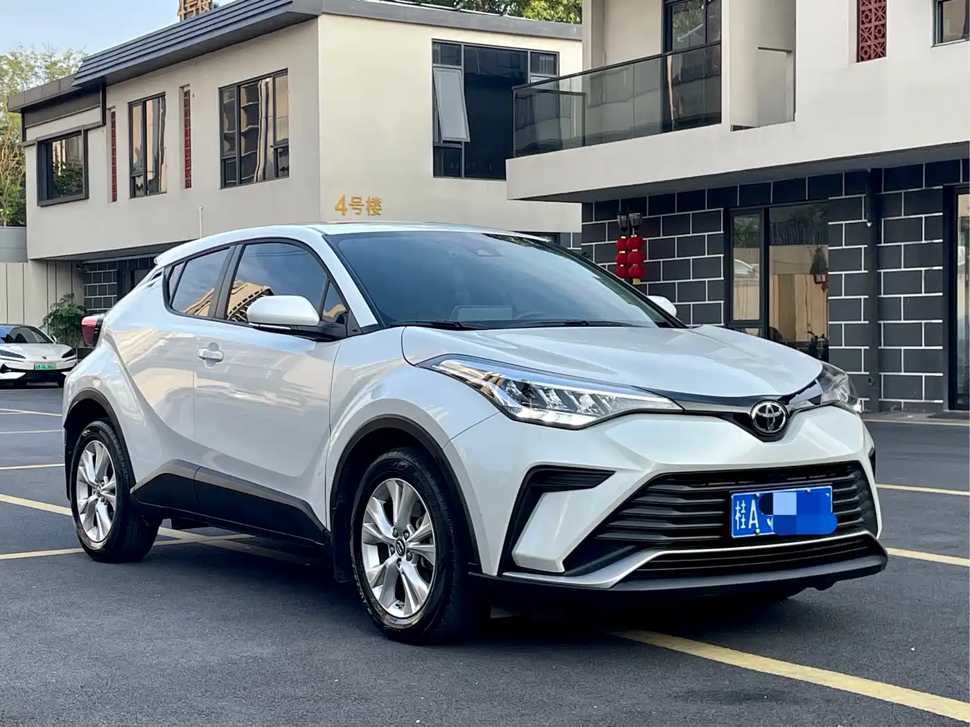 Toyota IZOA 2023 2.0L Yi-Xiang Edition фото 3