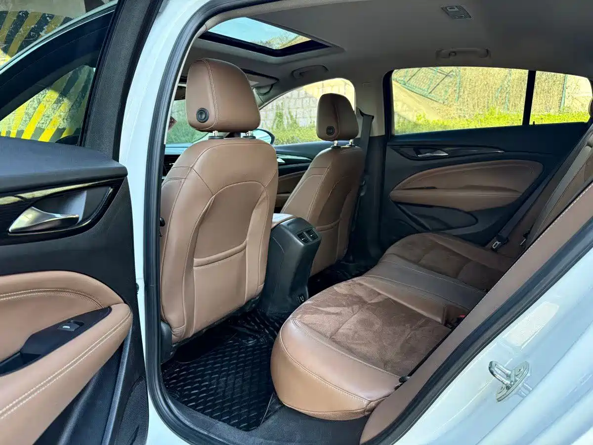 Buick Regal 2019 20T Elite China VI фото 4