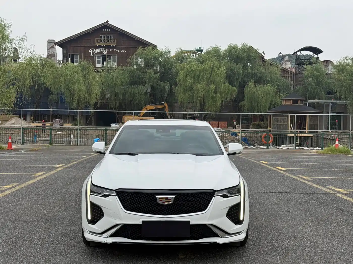 CADILLAC CT4