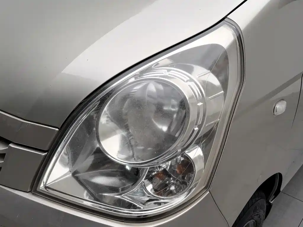Wuling Motors Wuling Rongguang 2016 2015 1.2L S Base CNG