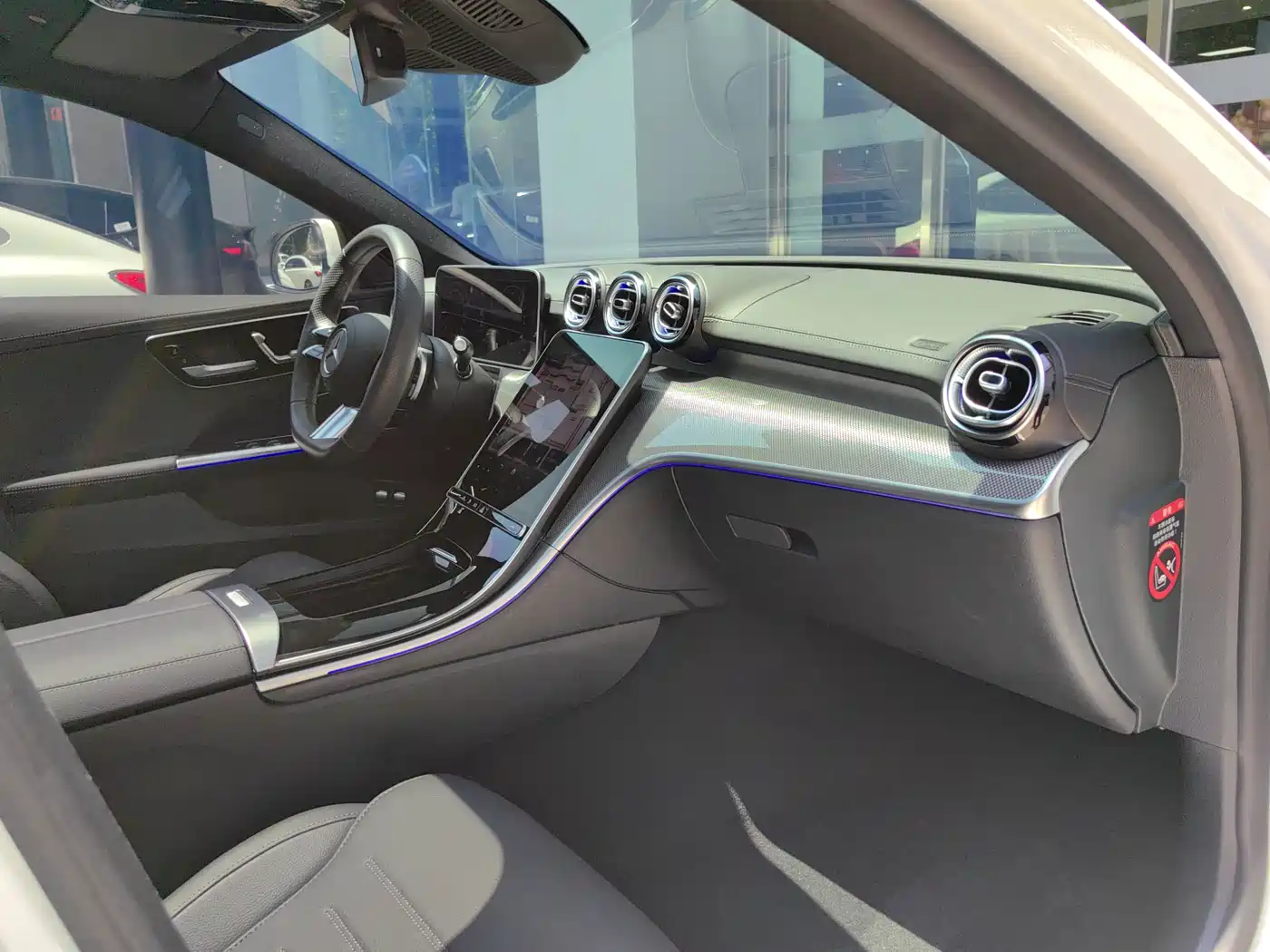Mercedes-Benz C-Class New Energy 2025 C 350 eL фото 15