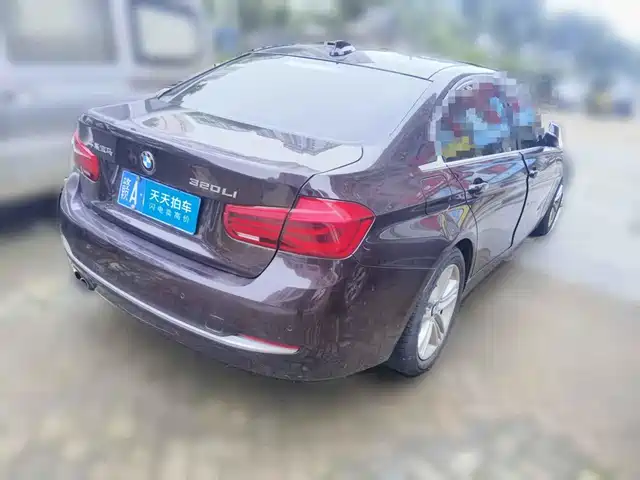 BMW 3 Series 2017 320Li Fashion — фото 2
