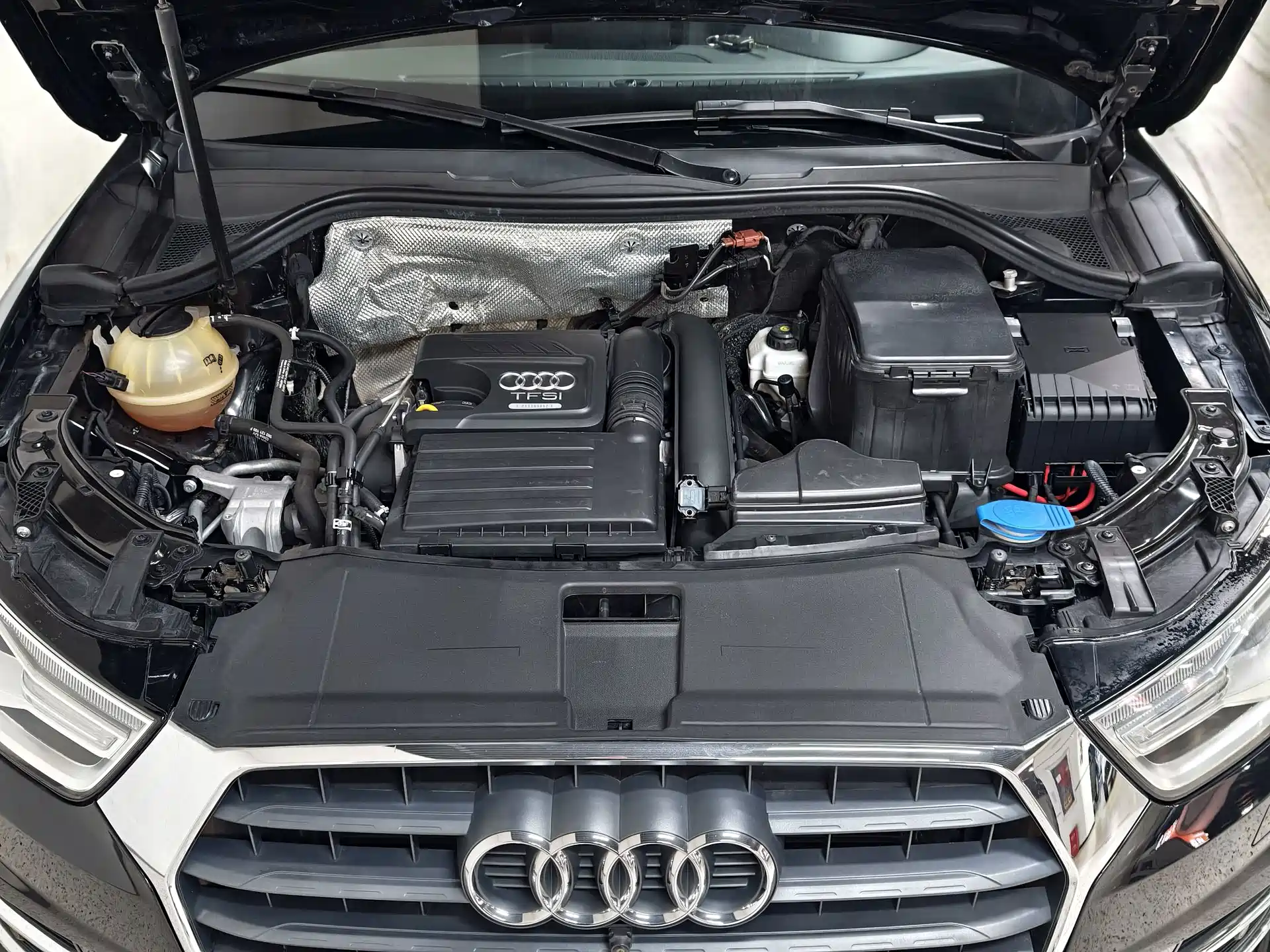 Фото 12 - Audi Q3