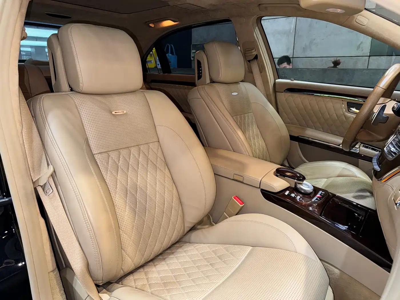 Mercedes-Benz S-Class AMG 2010 AMG S 65 фото 33