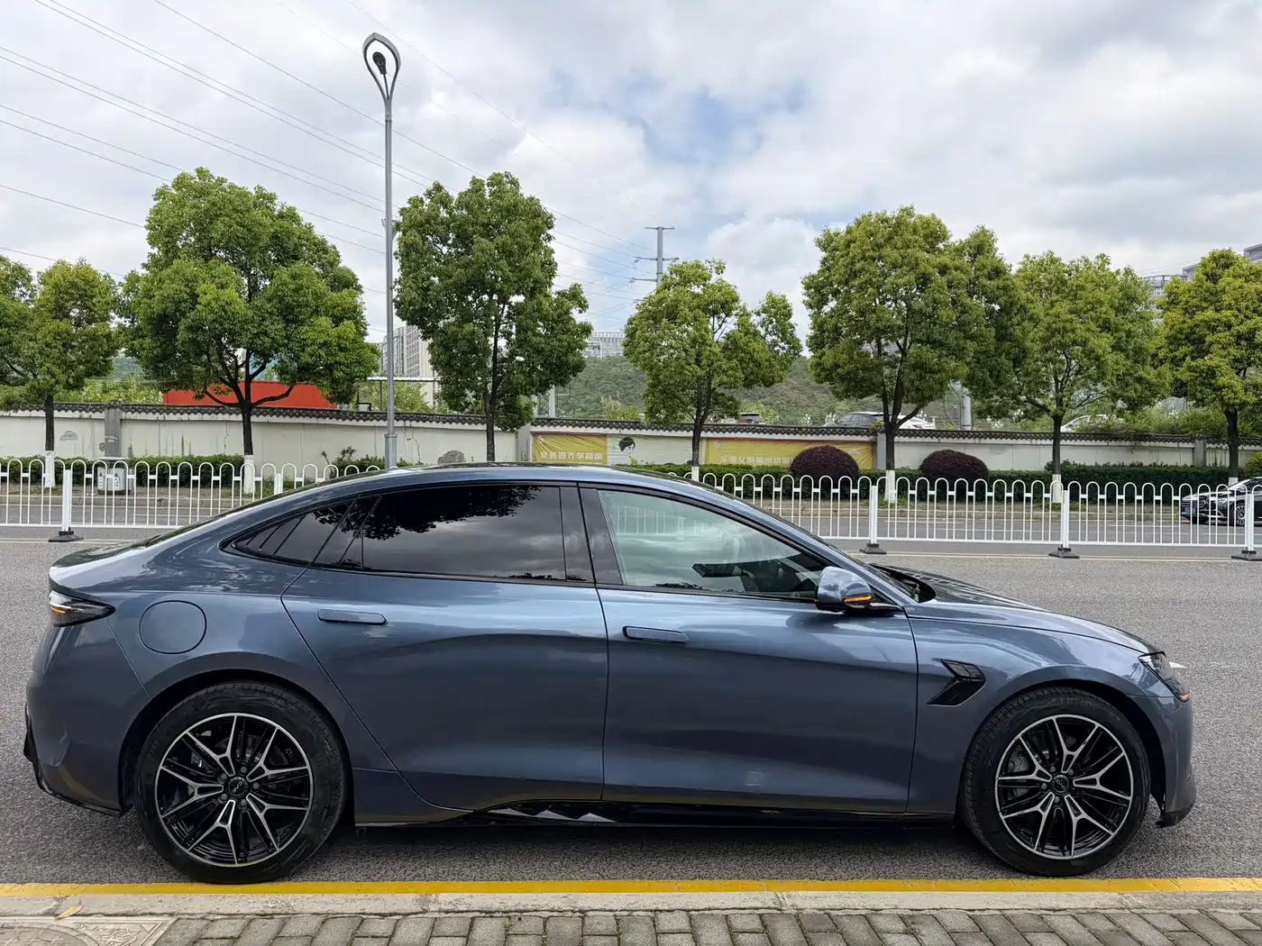 BYD Seal 2024 Glory Edition 650km AWD Performance фото 3