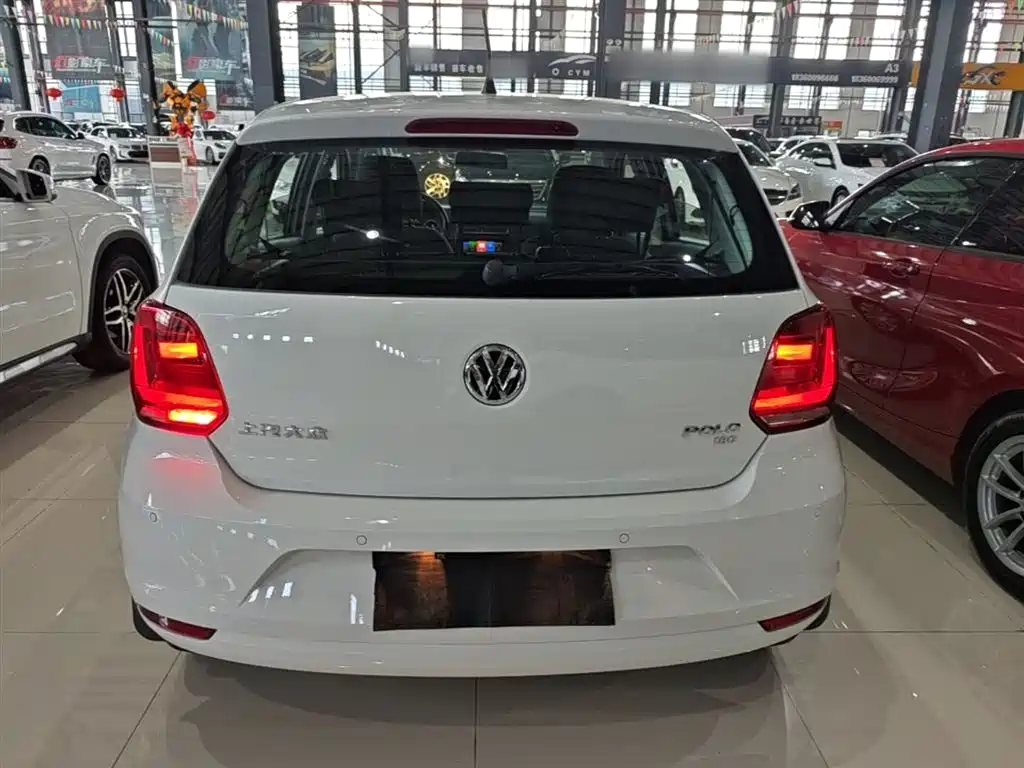 Volkswagen Polo 2018 1.5L Auto Comfort фото 6