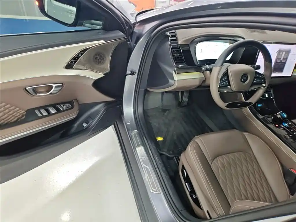 BYD Han 2024 EV Glory Edition 605KM FWD Premium фото 16