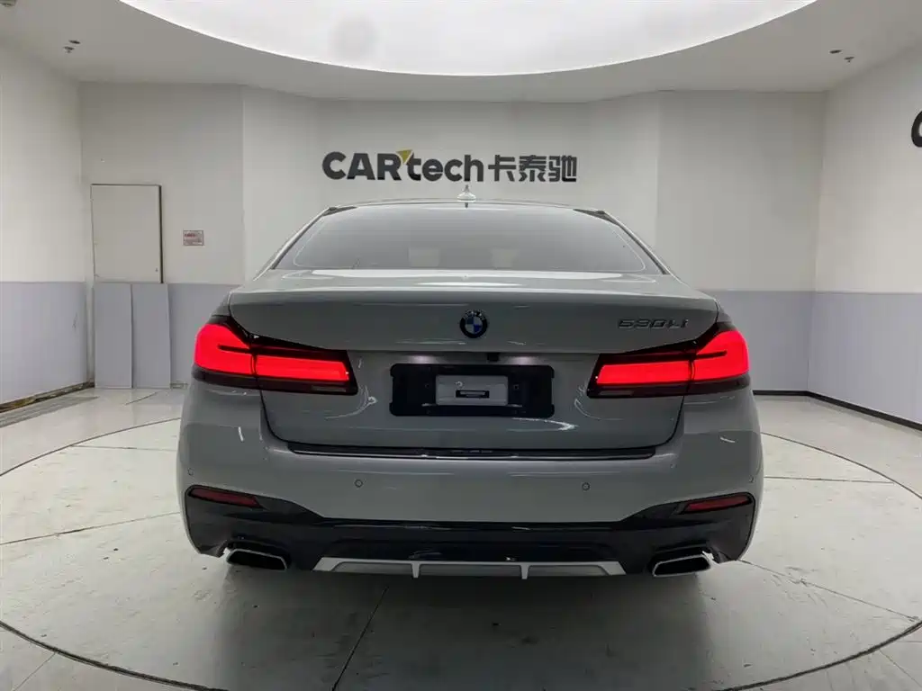BMW 5 Series 2023 530Li Leading M Sport Package фото 6