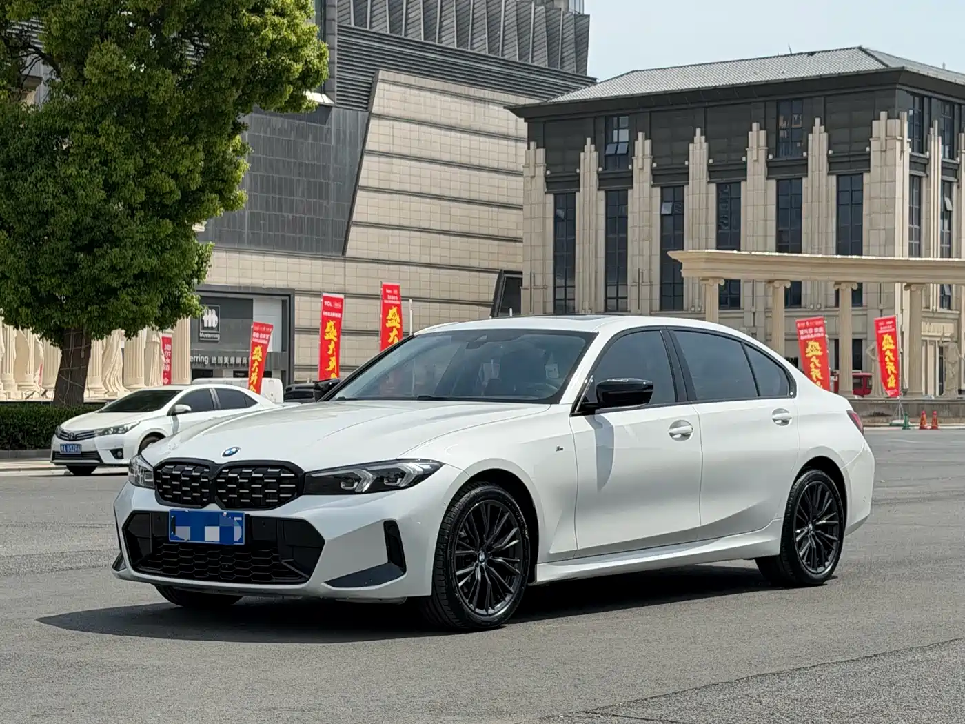 BMW 3 Series 2024 325Li M Sport Shadowline Package