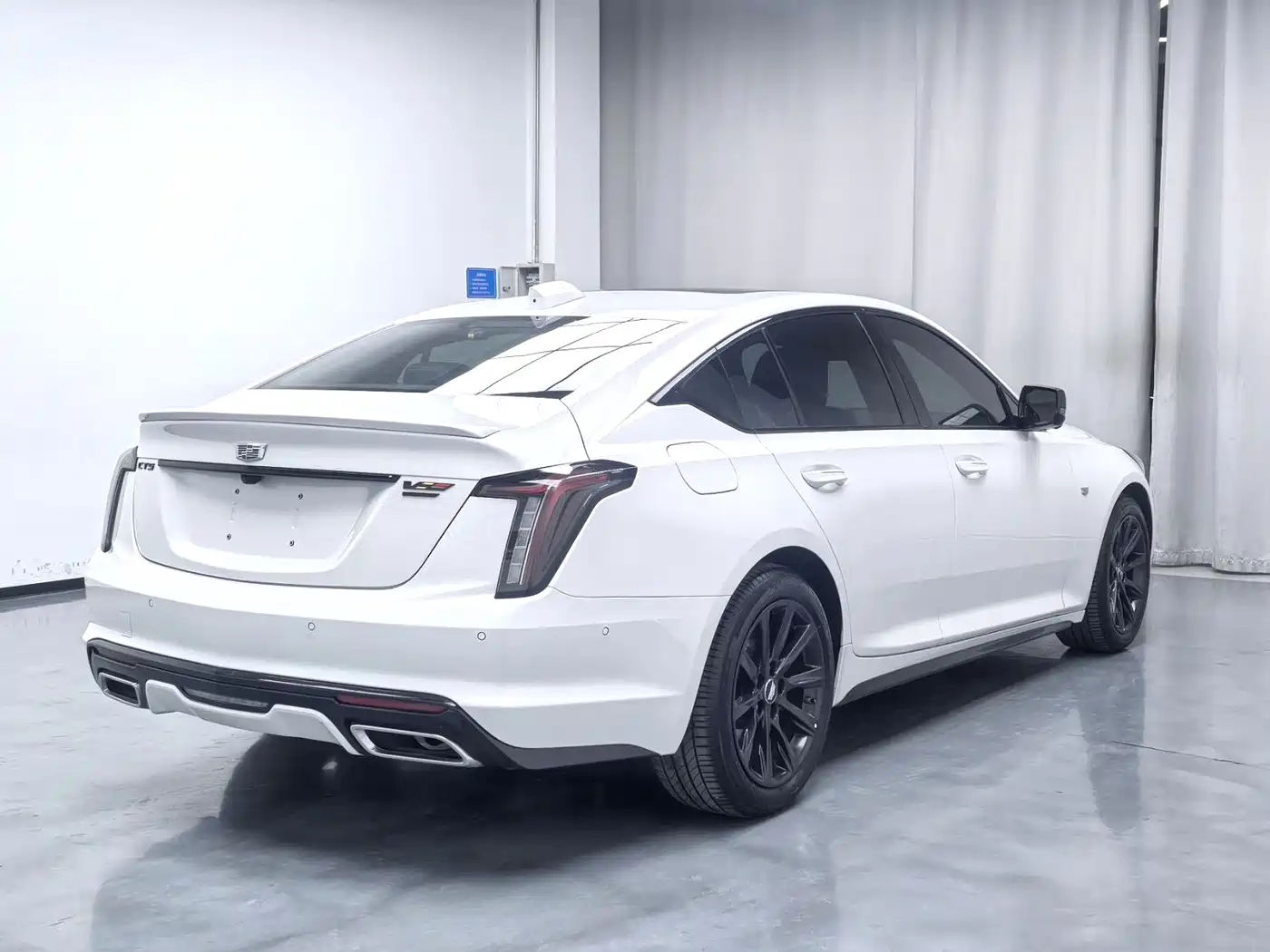 Cadillac CT5 2025 Model 28T Track Performance Edition фото 10