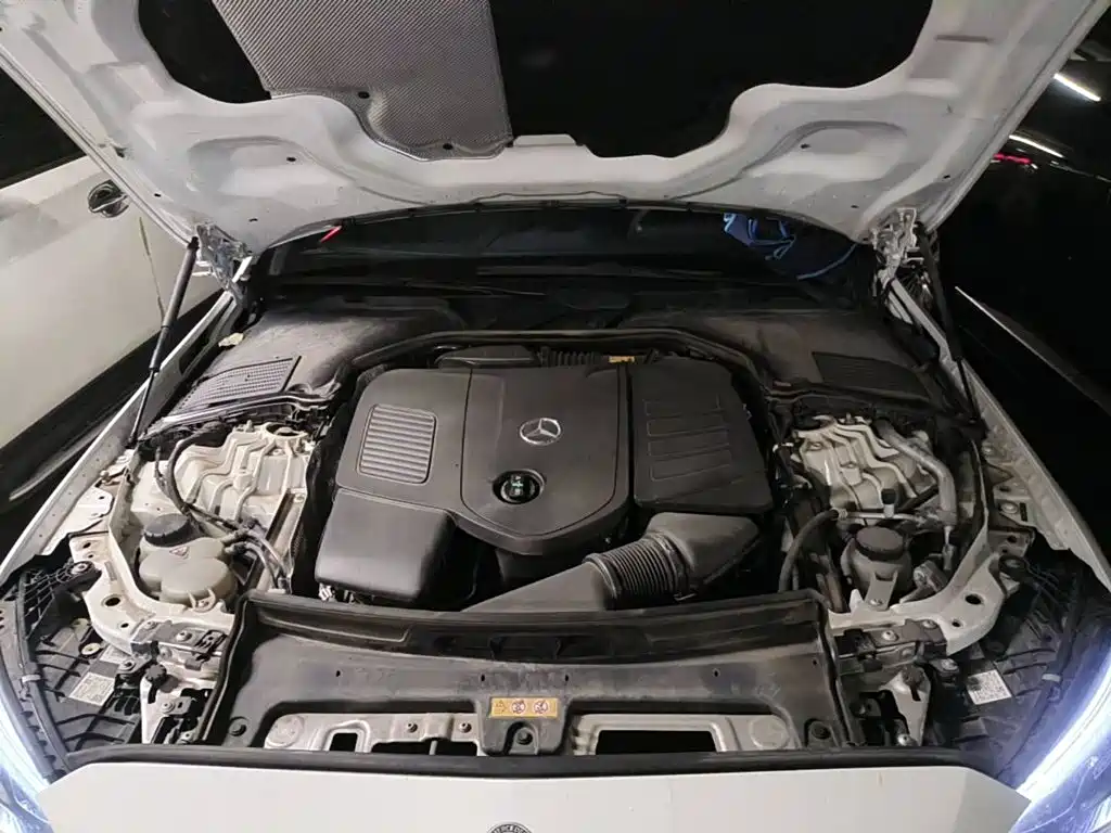 Фото 3 - Mercedes-Benz C-Class