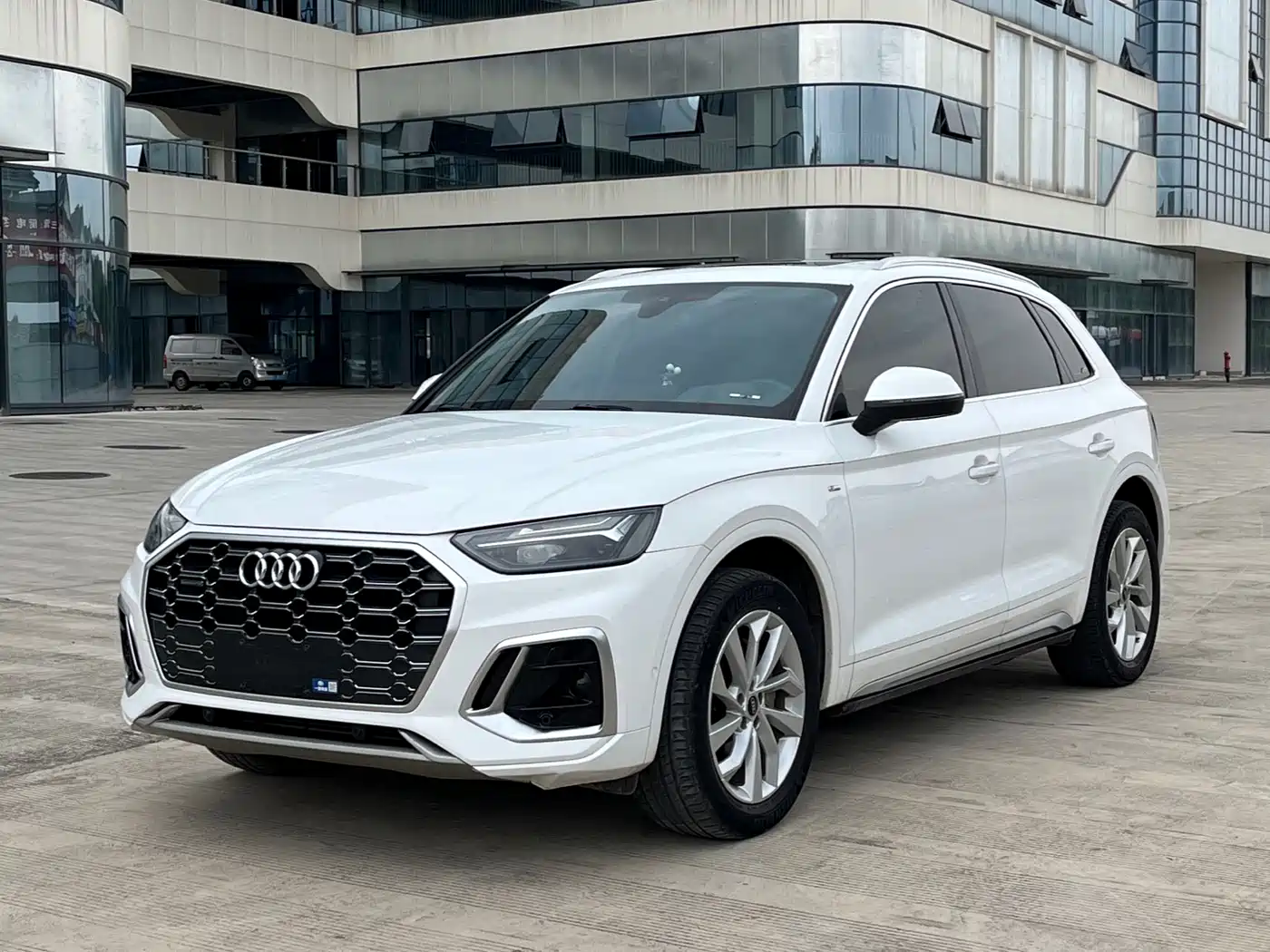 Audi Q5L 2022 40T Luxury Dynamic