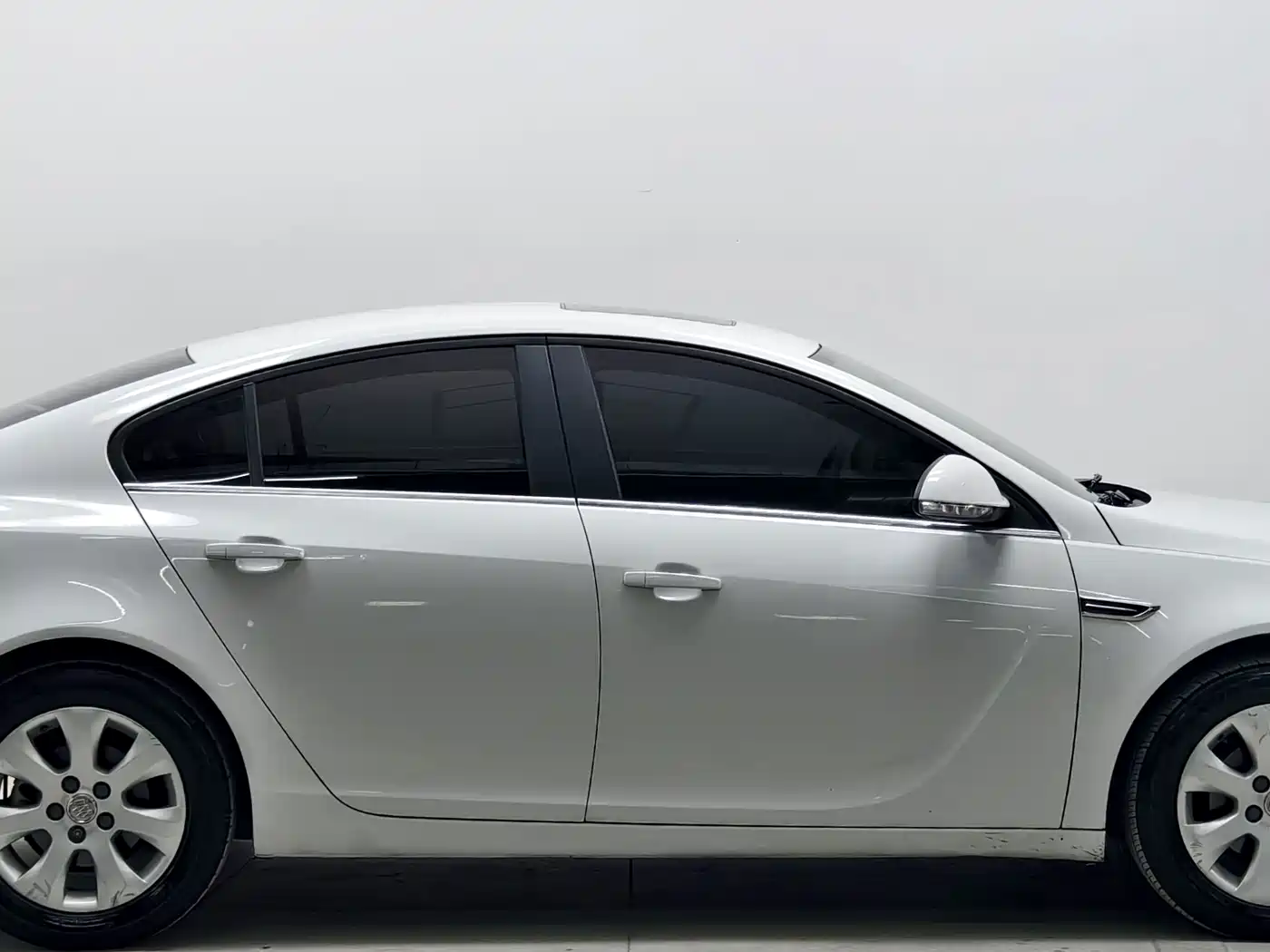 Buick Regal 2014 2012 Model 2.0L Comfort