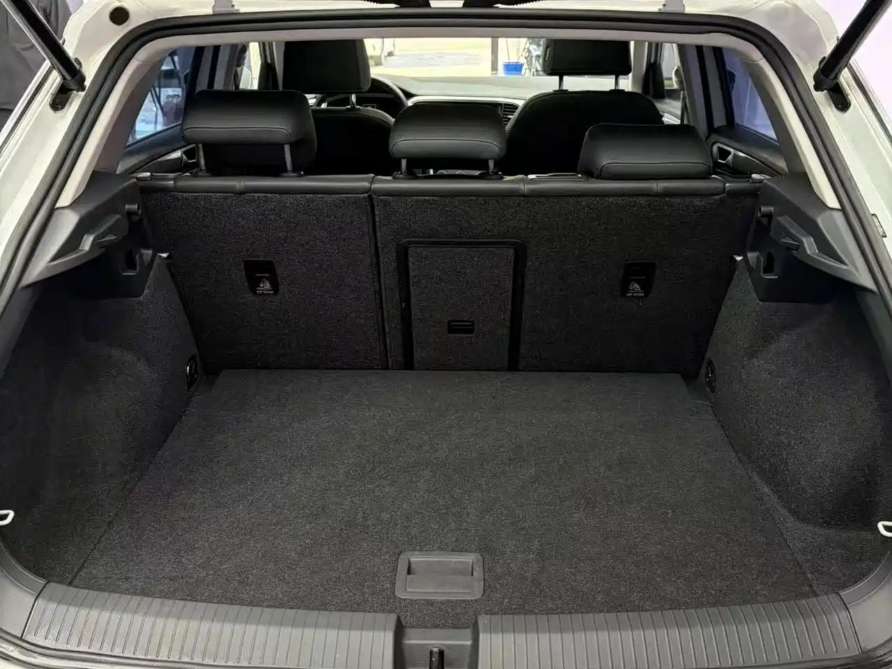 Volkswagen T-ROC 2022 280TSI DSG 2WD Elite PLUS фото 9
