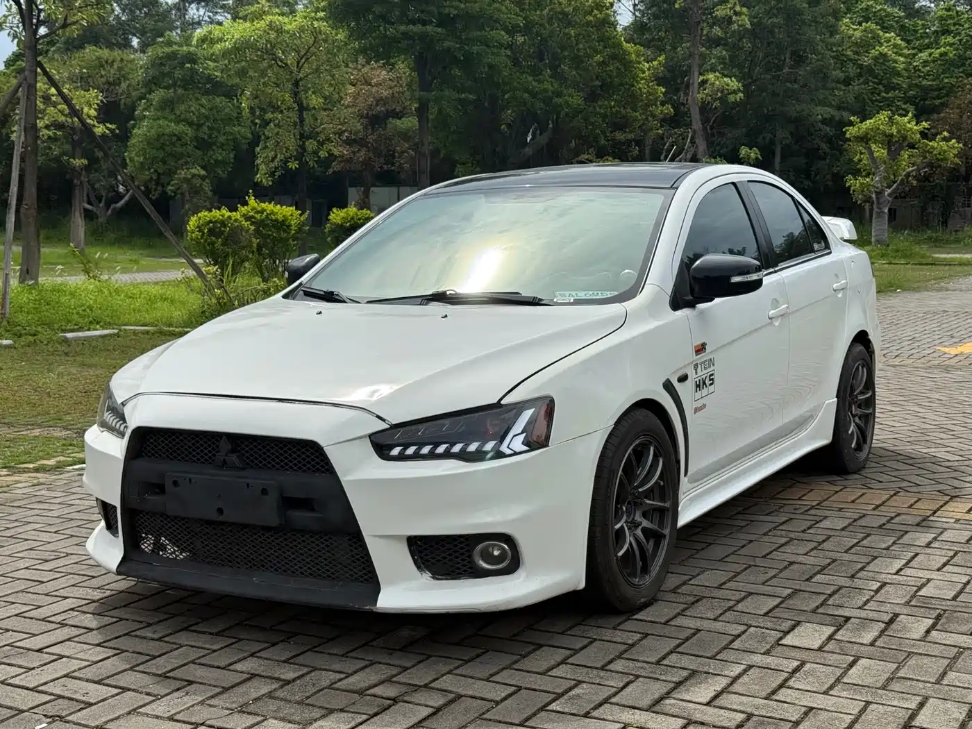 Mitsubishi Lancer EX 2017 2016 1.8L Manual Black & White Replica Edition