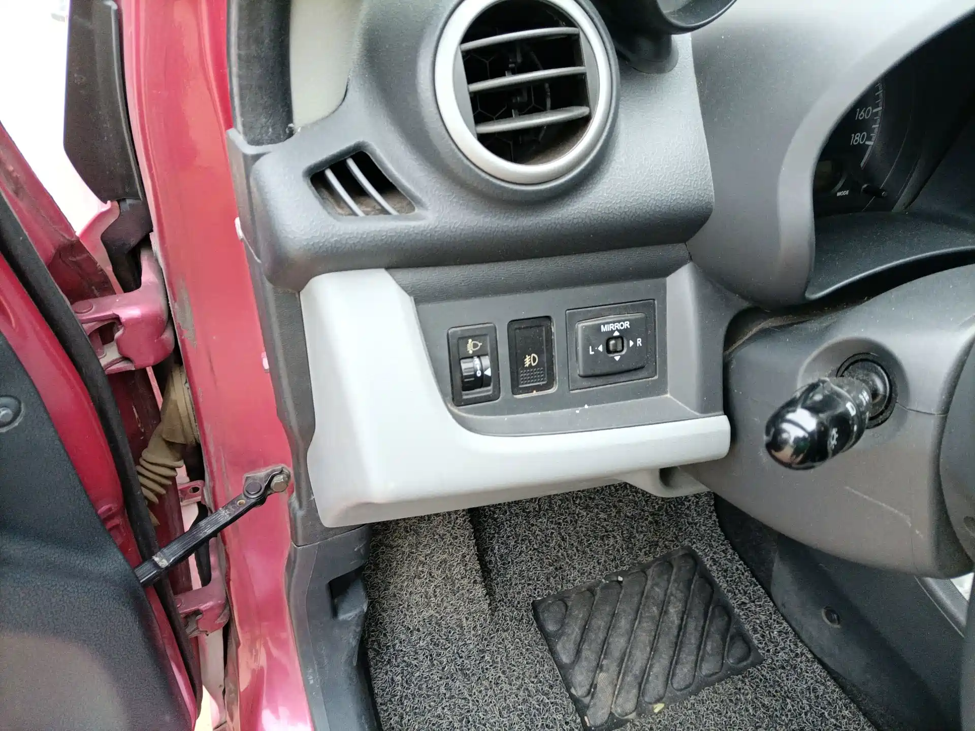 Photo 6 - Suzuki Alto