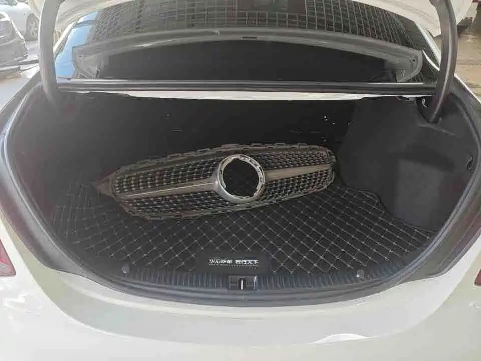 Mercedes-Benz C-Class, миниатюра 9