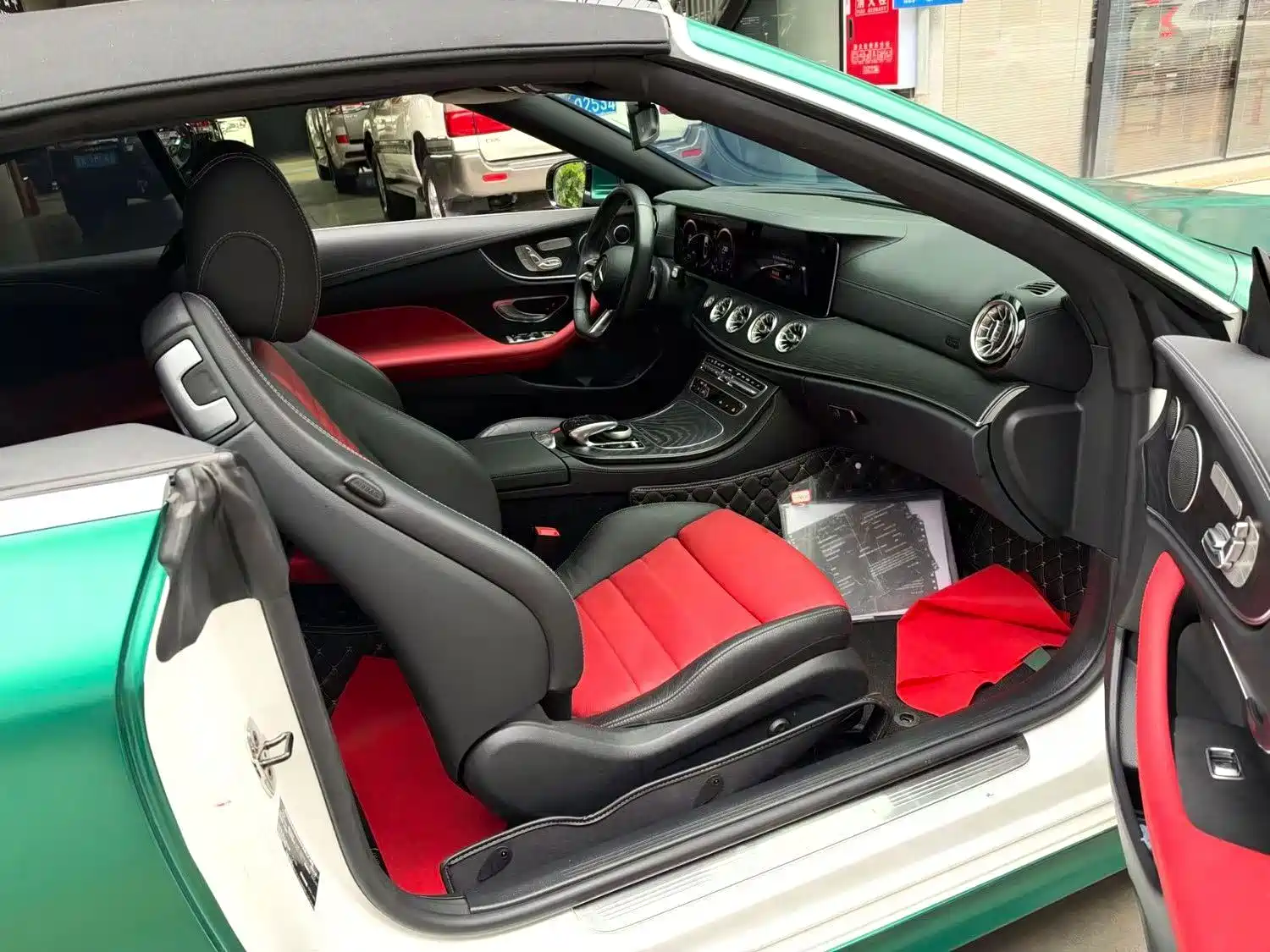 Фото 8 - Mercedes-Benz E-Class (Import)