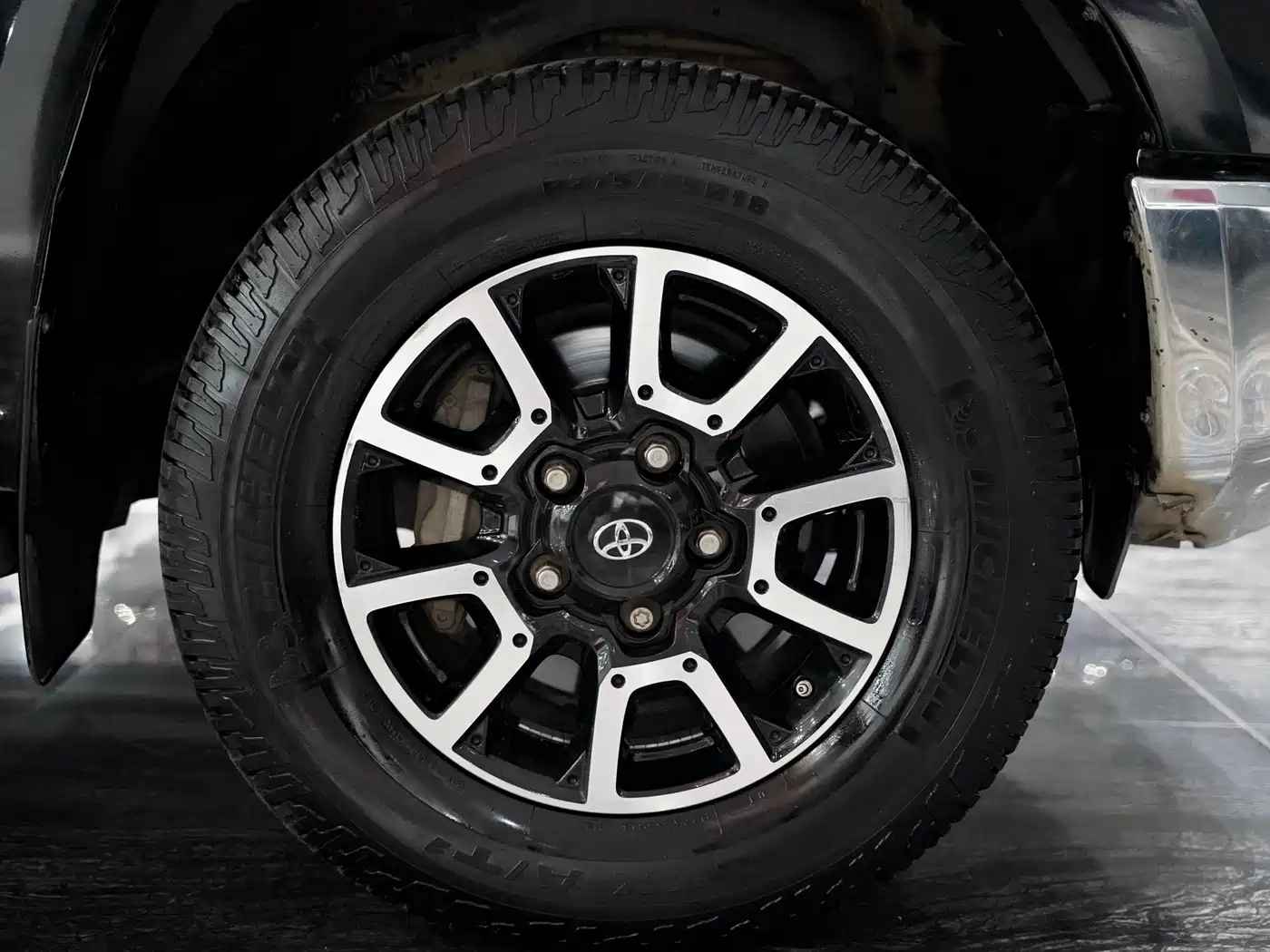 Toyota Tundra 2014 5.7L TRD Pro фото 15