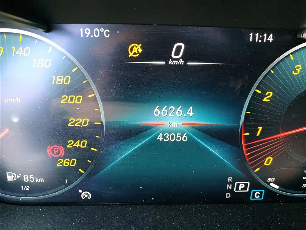 Mercedes-Benz GLC 2021 GLC 260 L 4MATIC Luxury фото 5